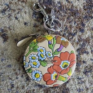 Coach Floral Round Zip Coin Pouch Keychain - Cream/Multicolor
